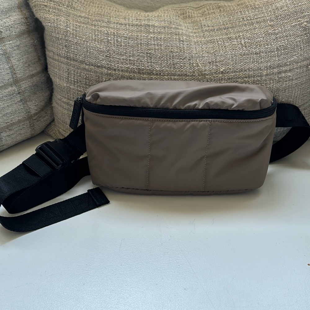 CALPAK Luka Belt Bag